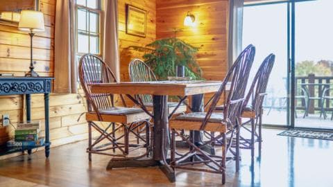 The Skyview Lodge